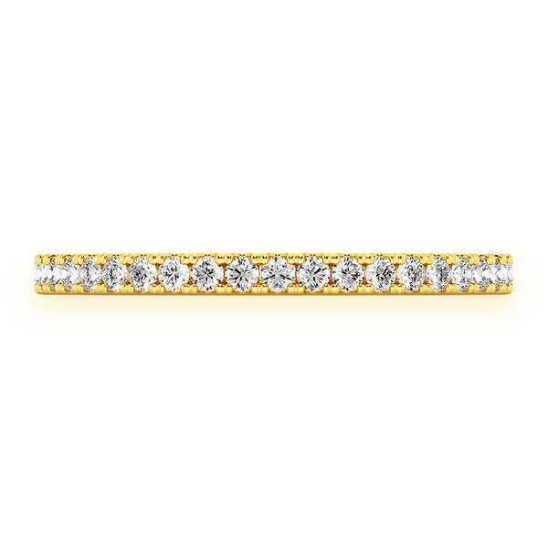Bold Single Row Band Ring