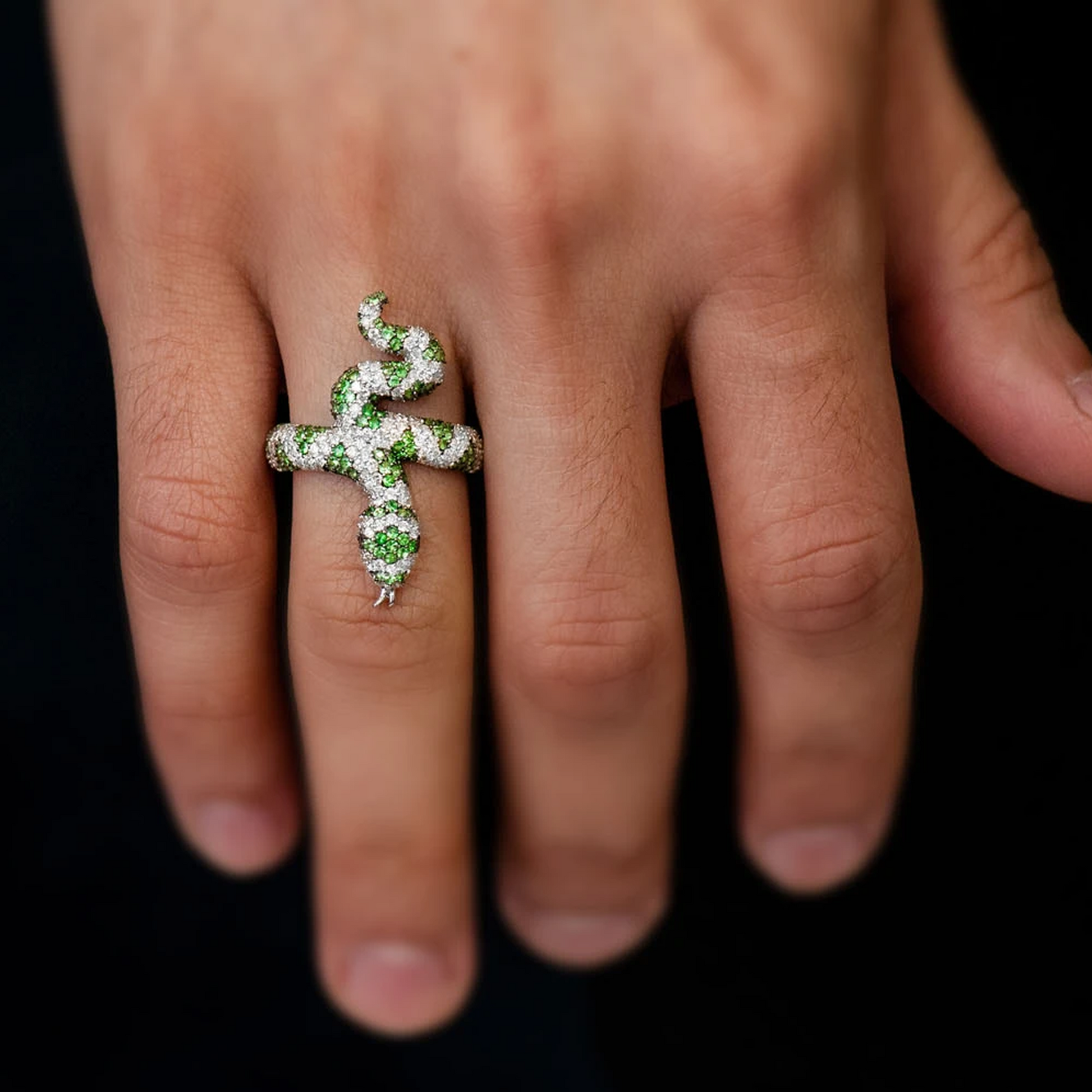 Snake Diamond Ring in 14K rose gold, Emerald, alternate view