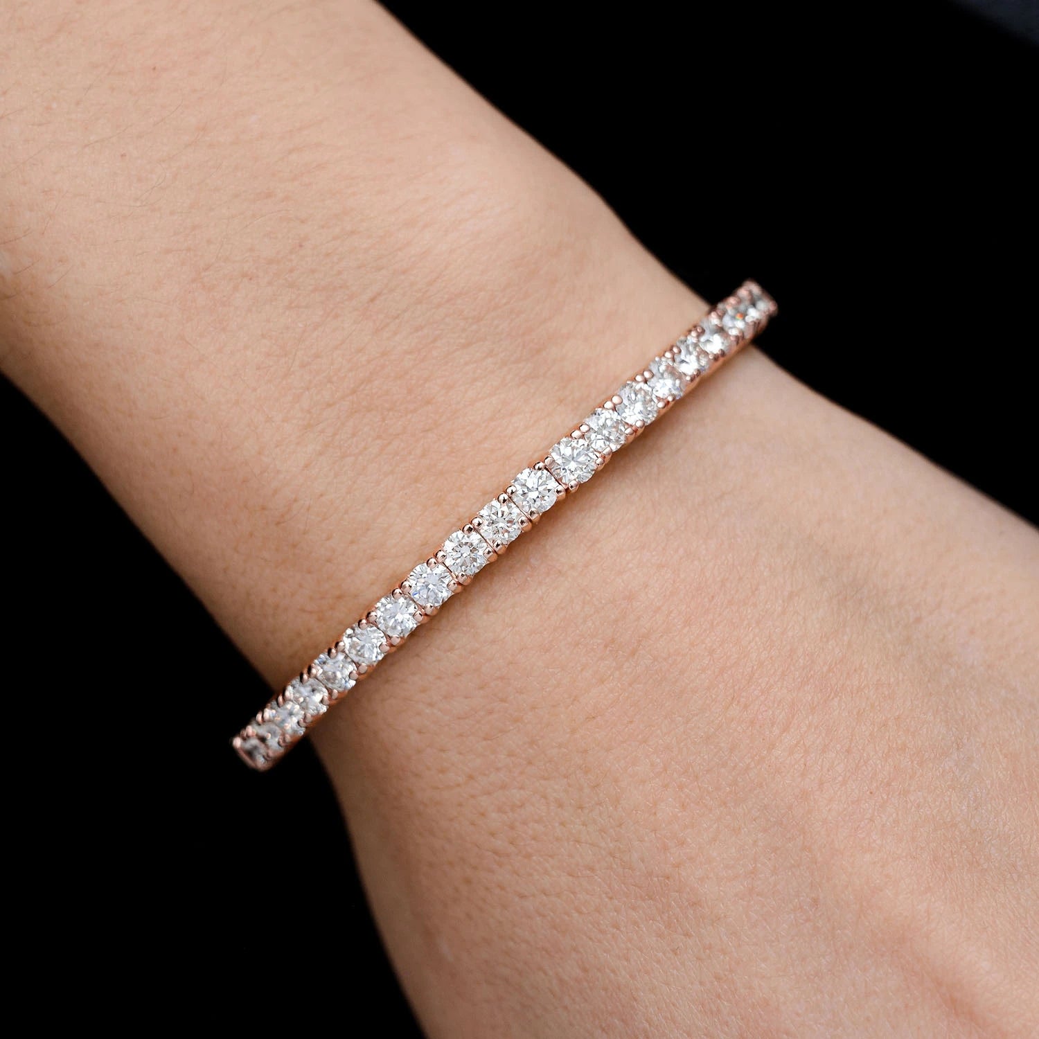 Prong Diamond Flex Bangle in 14K rose gold, 22pt / 5.00ctw, angled view