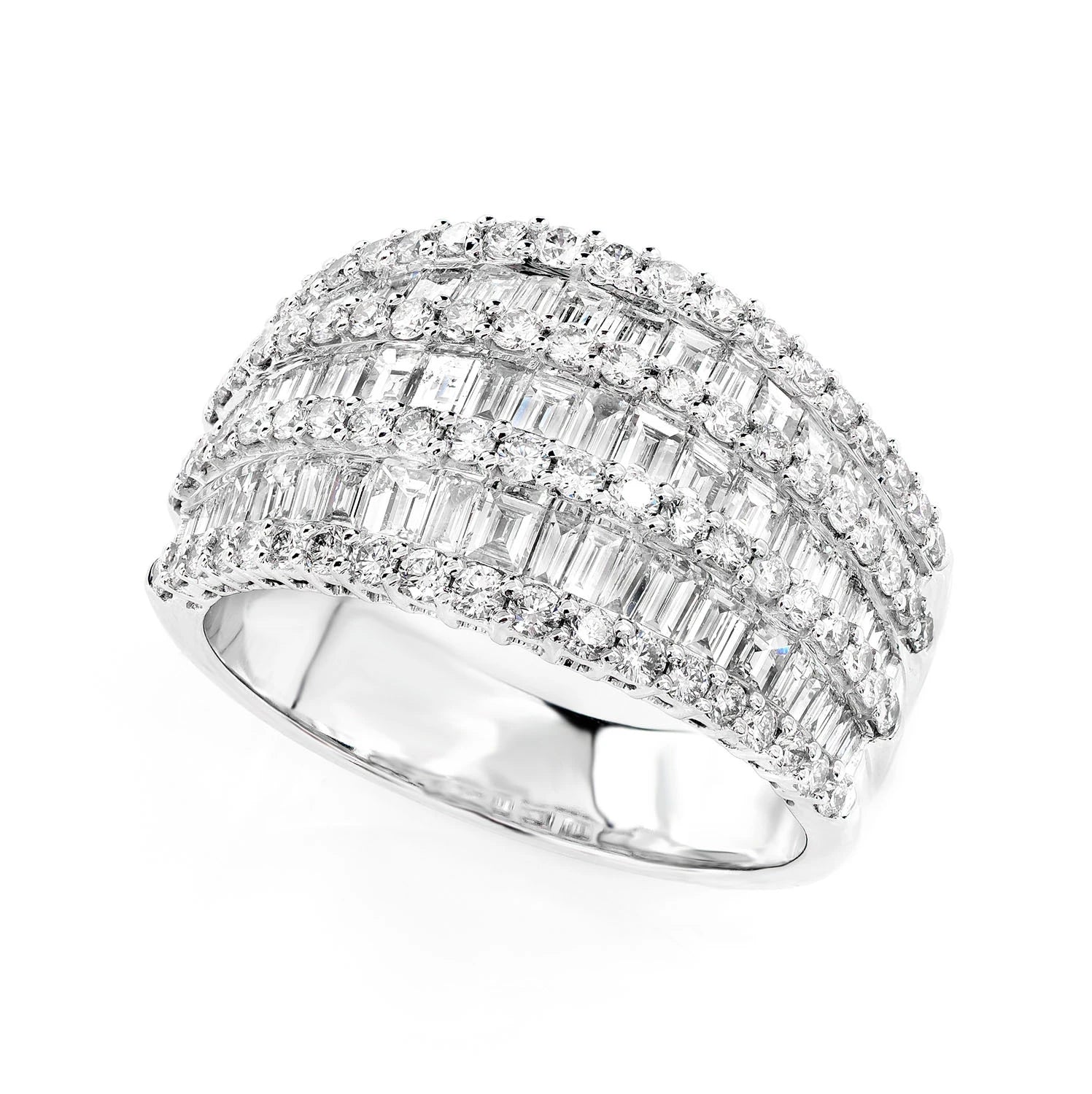 Tapered Three Row Baguette & Round Diamond Ring in 14K white gold, detail view