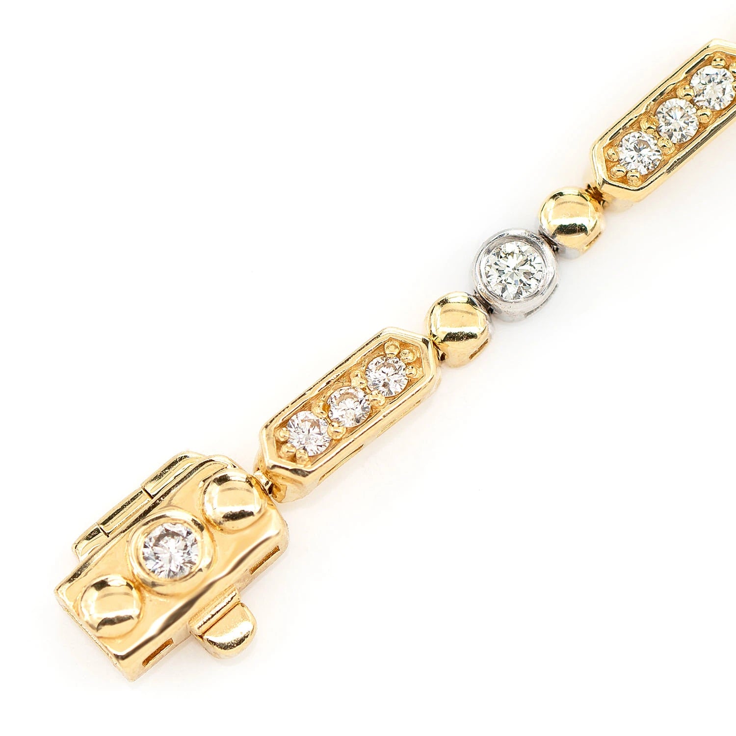 Alternating Bezel & Bar Diamond Link Bracelet in two-tone 14k gold, detail view
