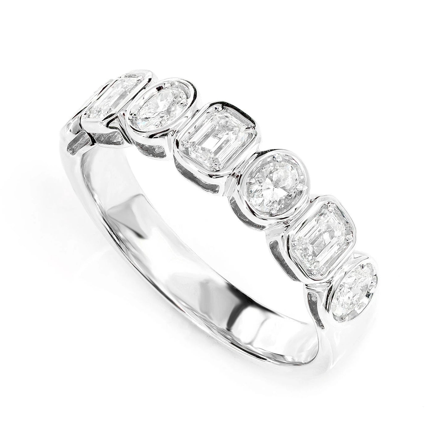 Oval & Baguette Bezel Diamond Band Ring in 14K white gold, detail view