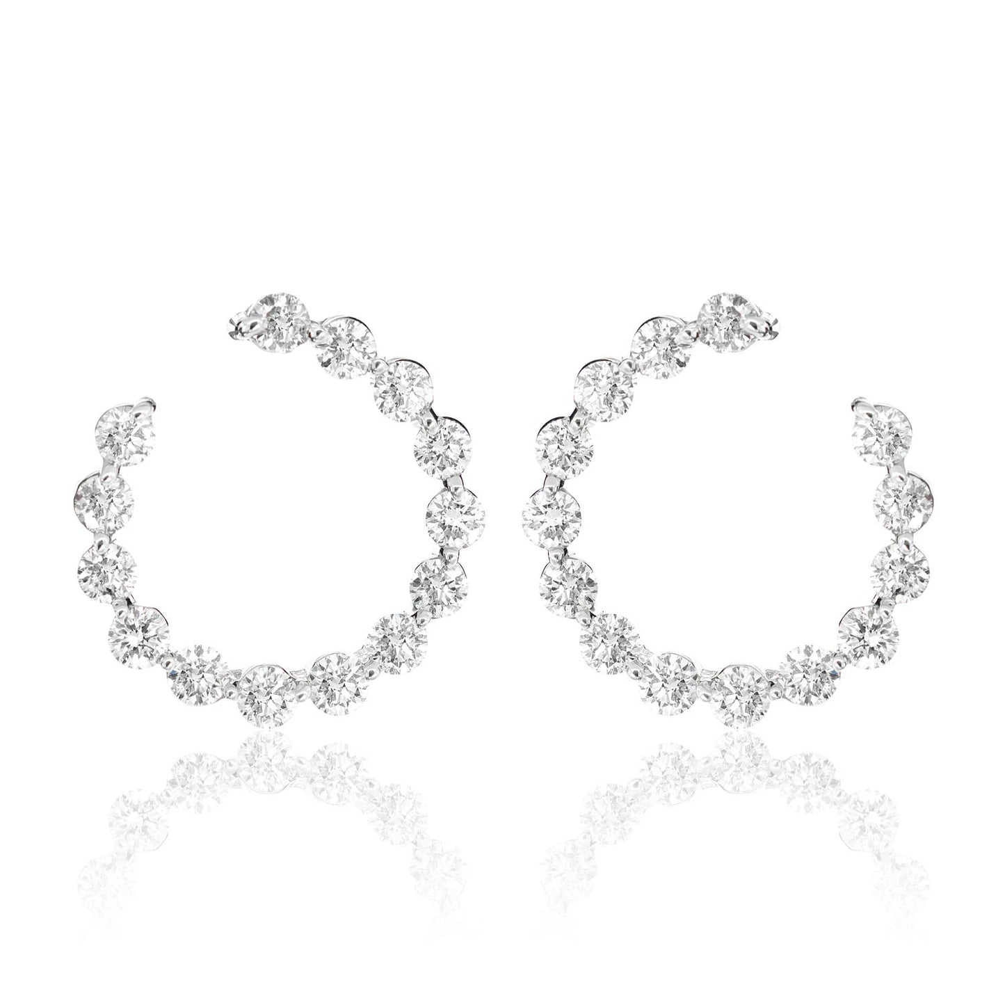 Diamond Circle Stud Earrings