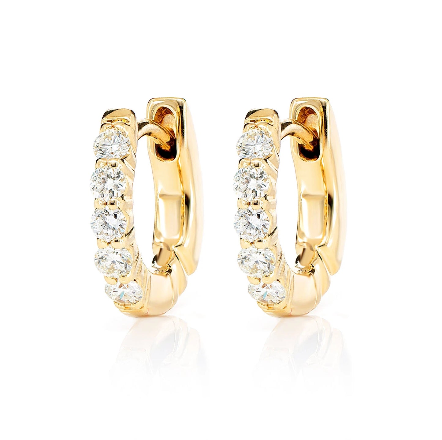 3pt Diamond Scallop Huggie Hoop Earrings