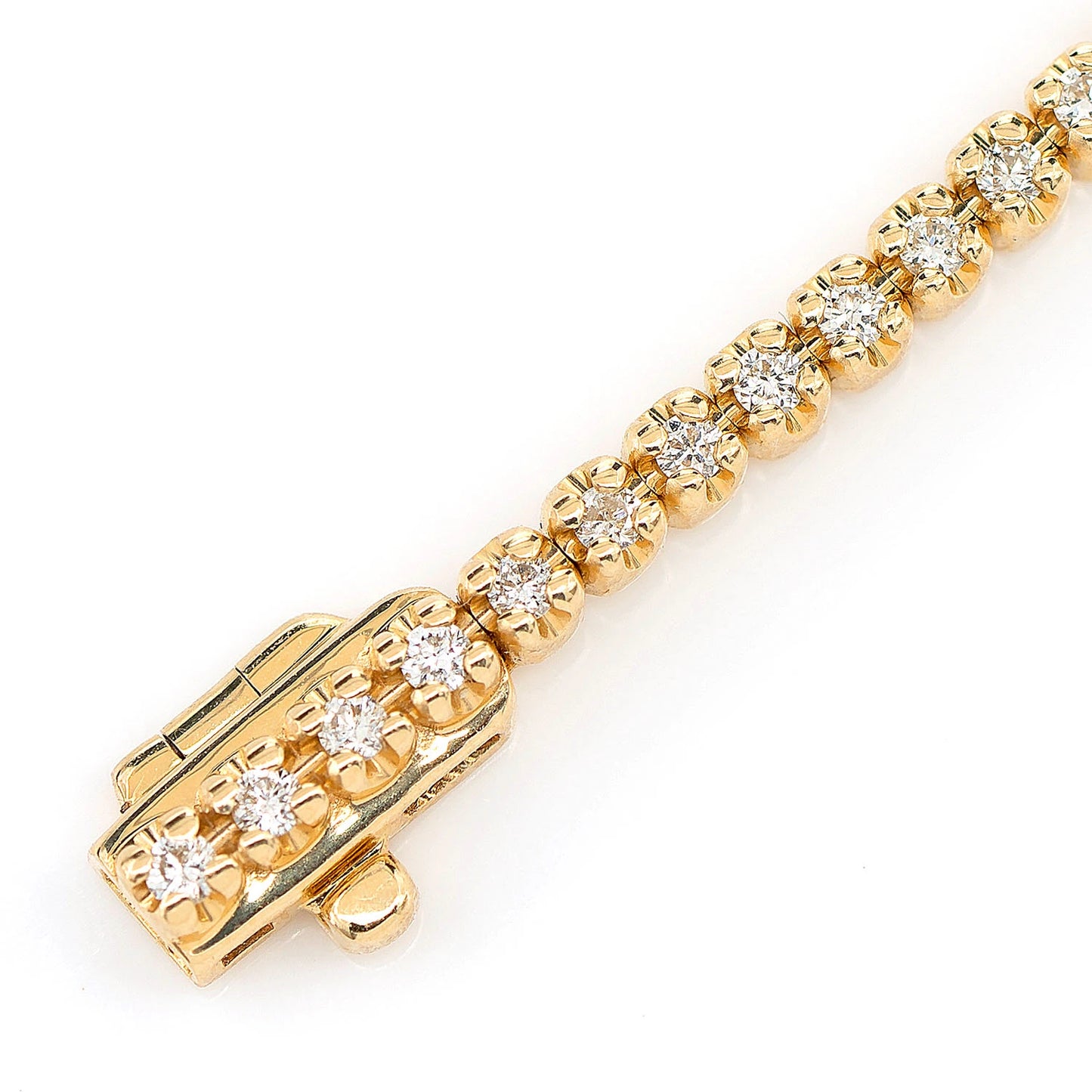 Crown Set Diamond Tennis Bracelet in 14K yellow gold, 0.5pt / 1.00ctw, detail view