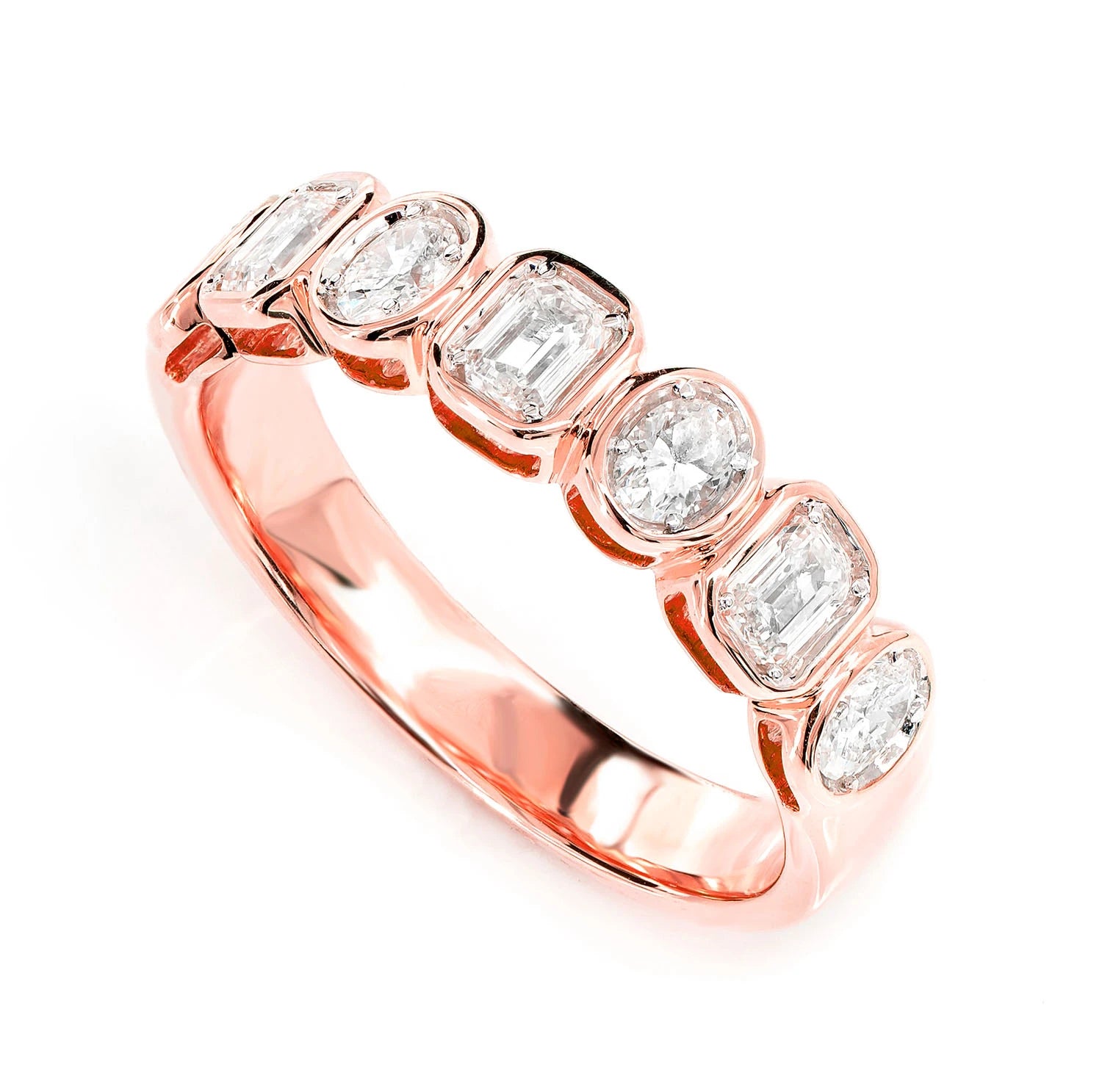 Oval & Baguette Bezel Diamond Band Ring in 14K rose gold, detail view