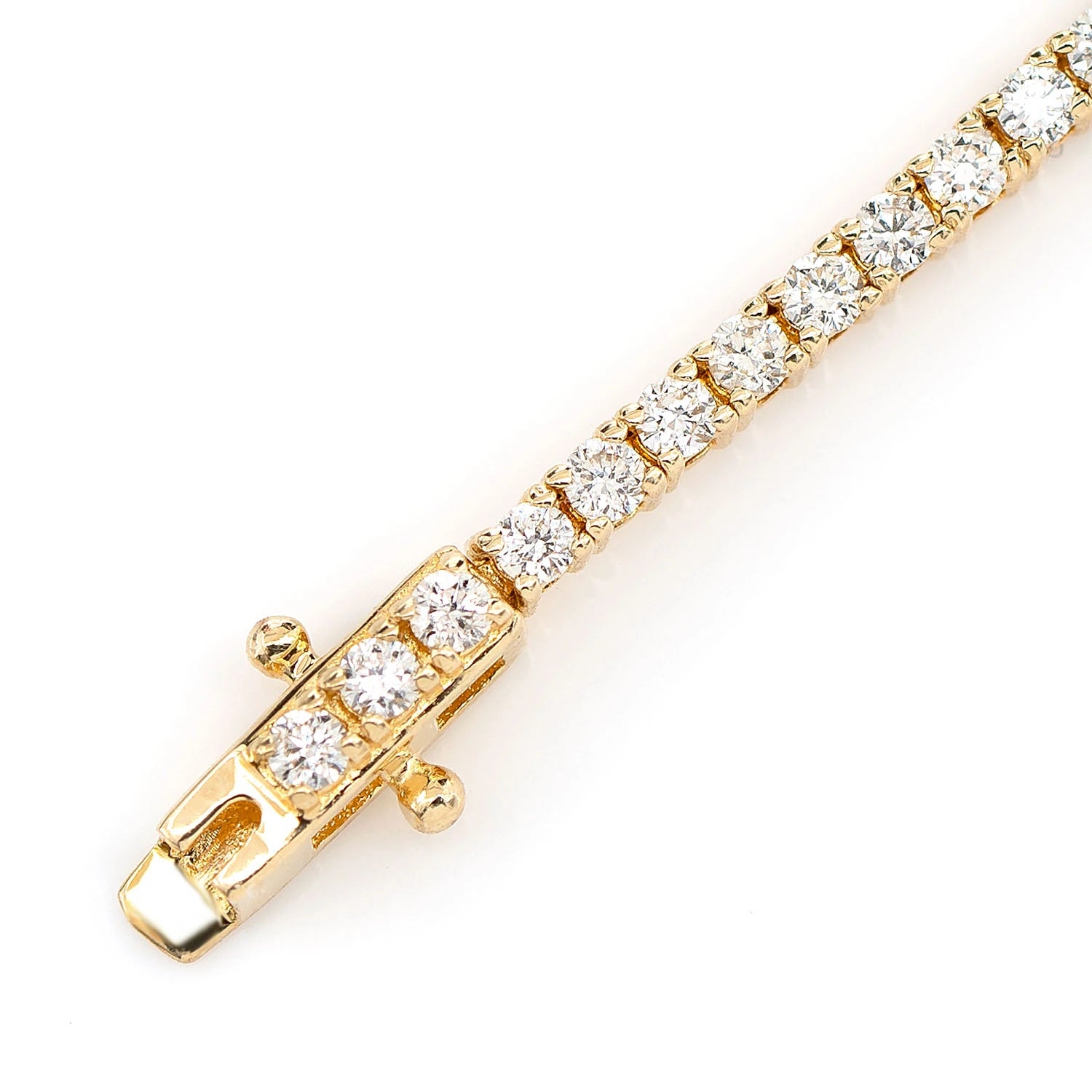 Prong Diamond Tennis Bracelet in 14K yellow gold, 2pt / 1.50ctw, detail view