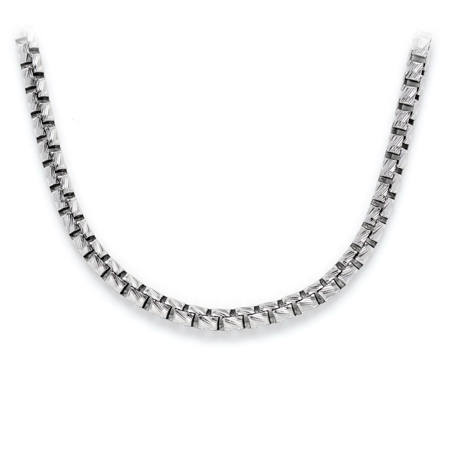 Sterling Silver Diamond-Cut Box Chain in 925 sterling silver, 3mm width, front view
