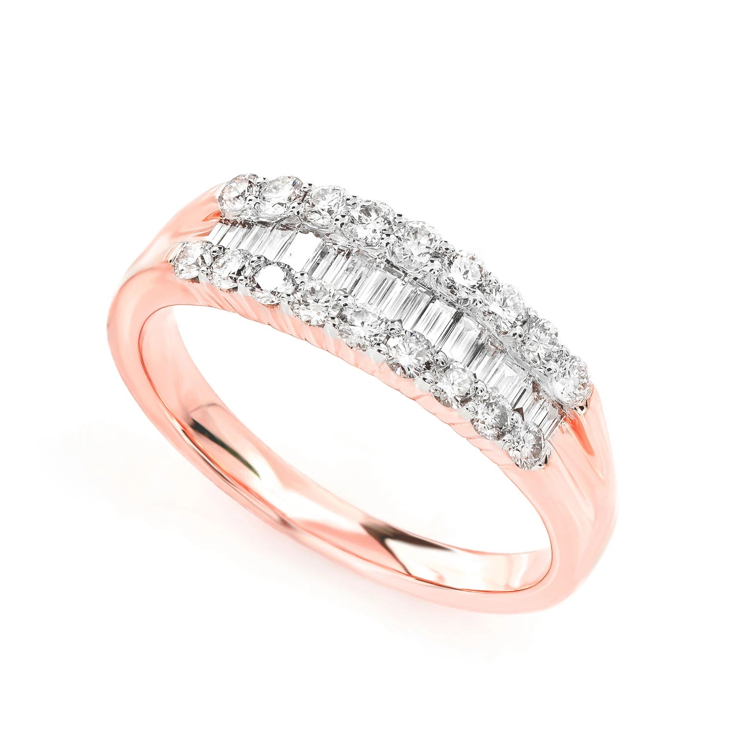 Round & Baguette Channel Diamond Ring in 14K rose gold, detail view