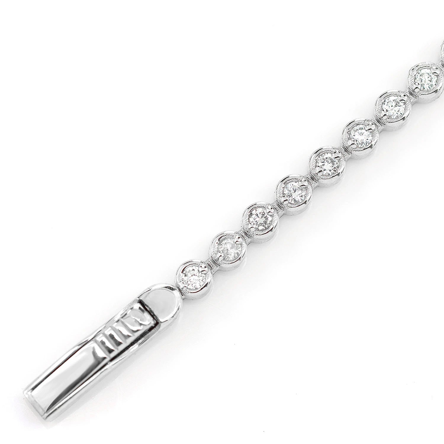 Extended Bezel Diamond Link Bracelet in 14K white gold, detail view