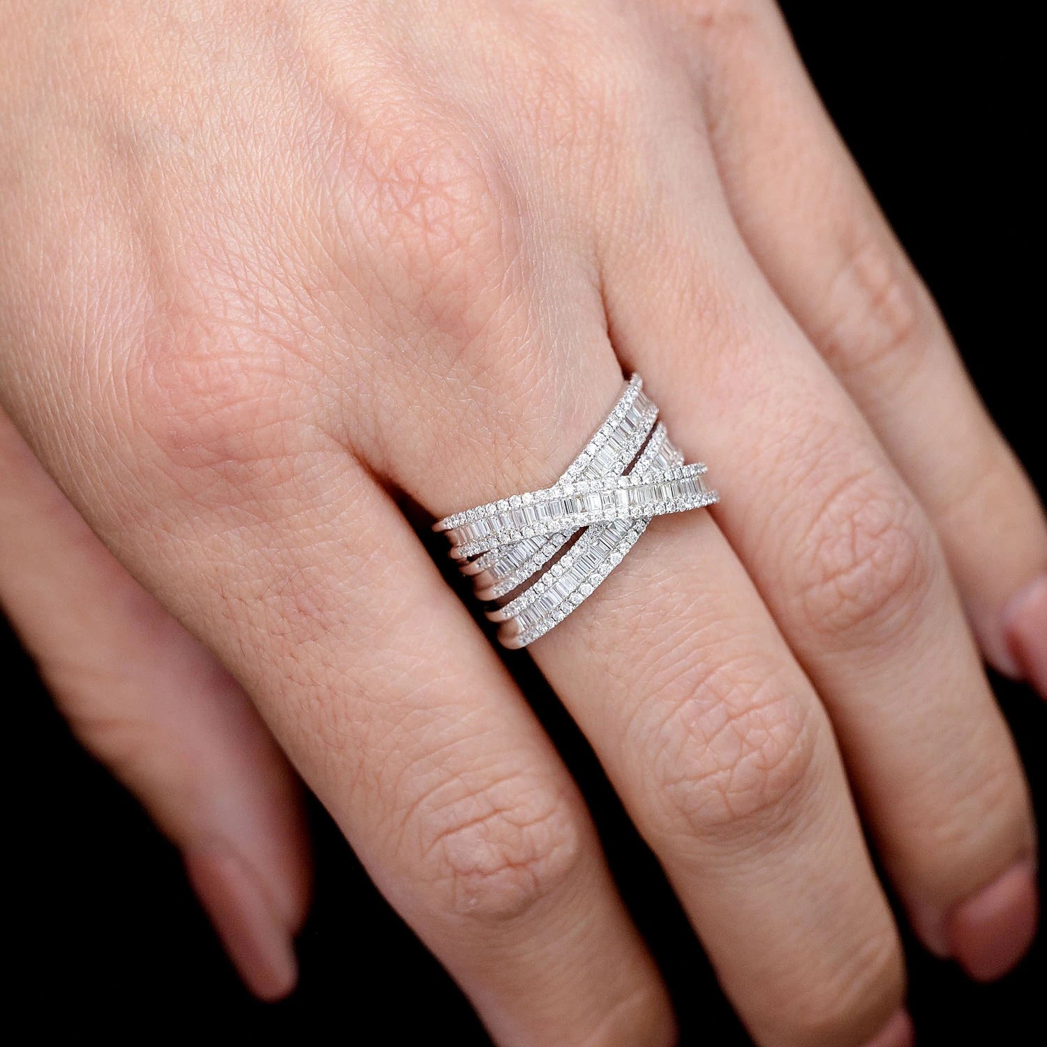 Three Row Baguette & Round Diamond Twist Ring in 14K white gold, detail view