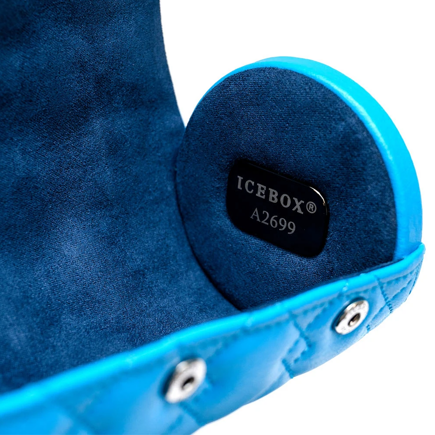 Icebox Leather Three Watch Roll in blue, detail view 4