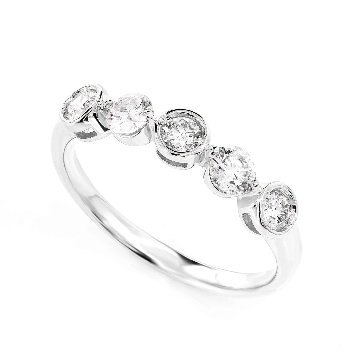 Dual Setting Ring in 14K white gold, detail view