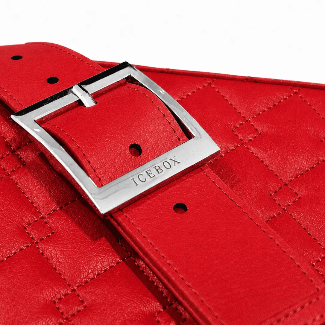 Icebox Large Traveler Case in red, 2-watch capacity, detail view 6
