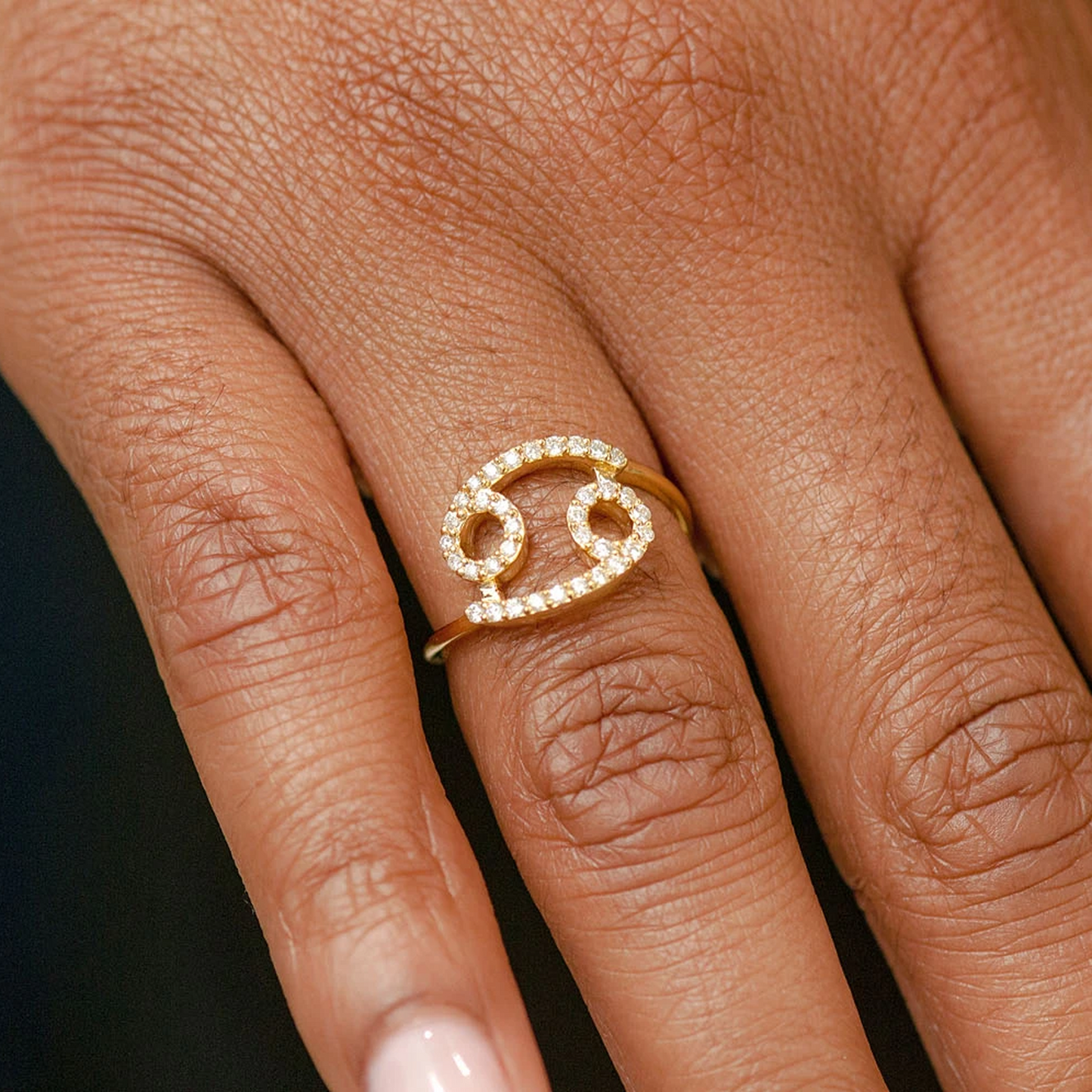 Zodiac Diamond Ring in 14K yellow gold, Cancer design, alternate view