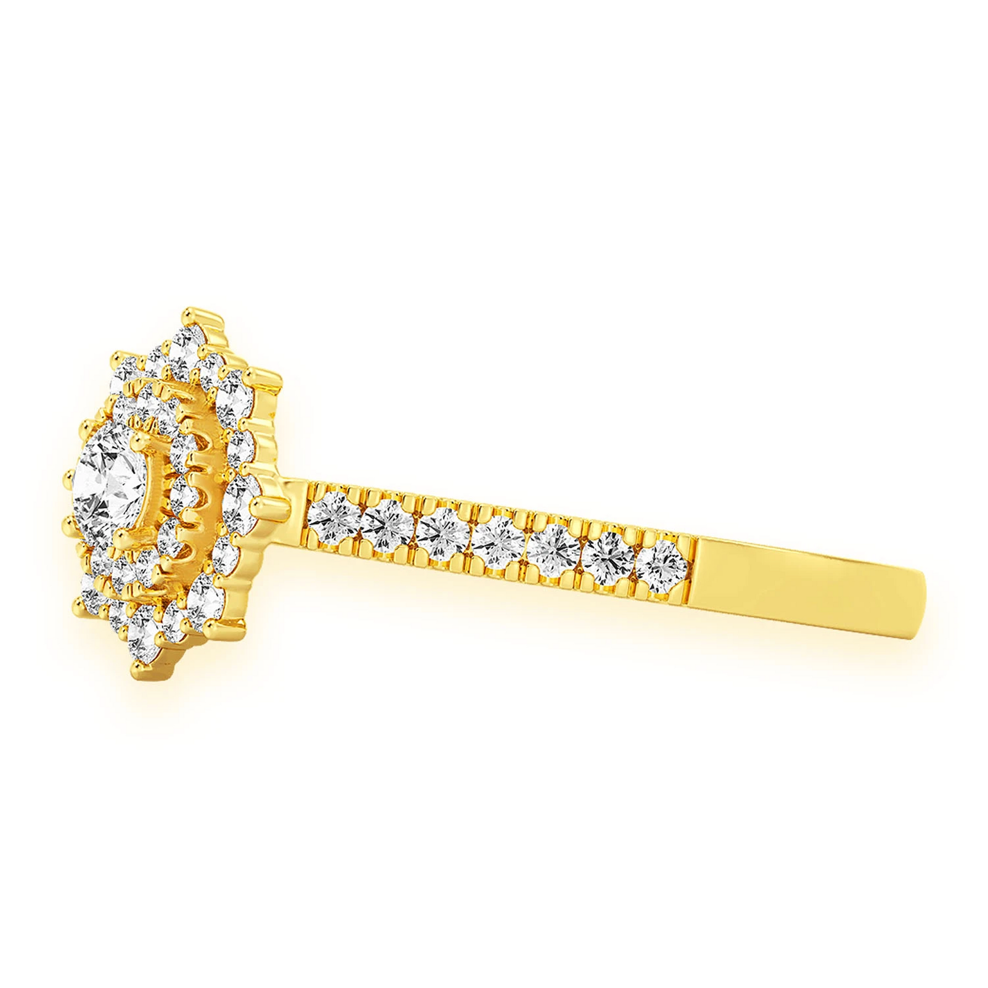 Single Band Diamond Engagement Ring in 14K yellow gold, detail view