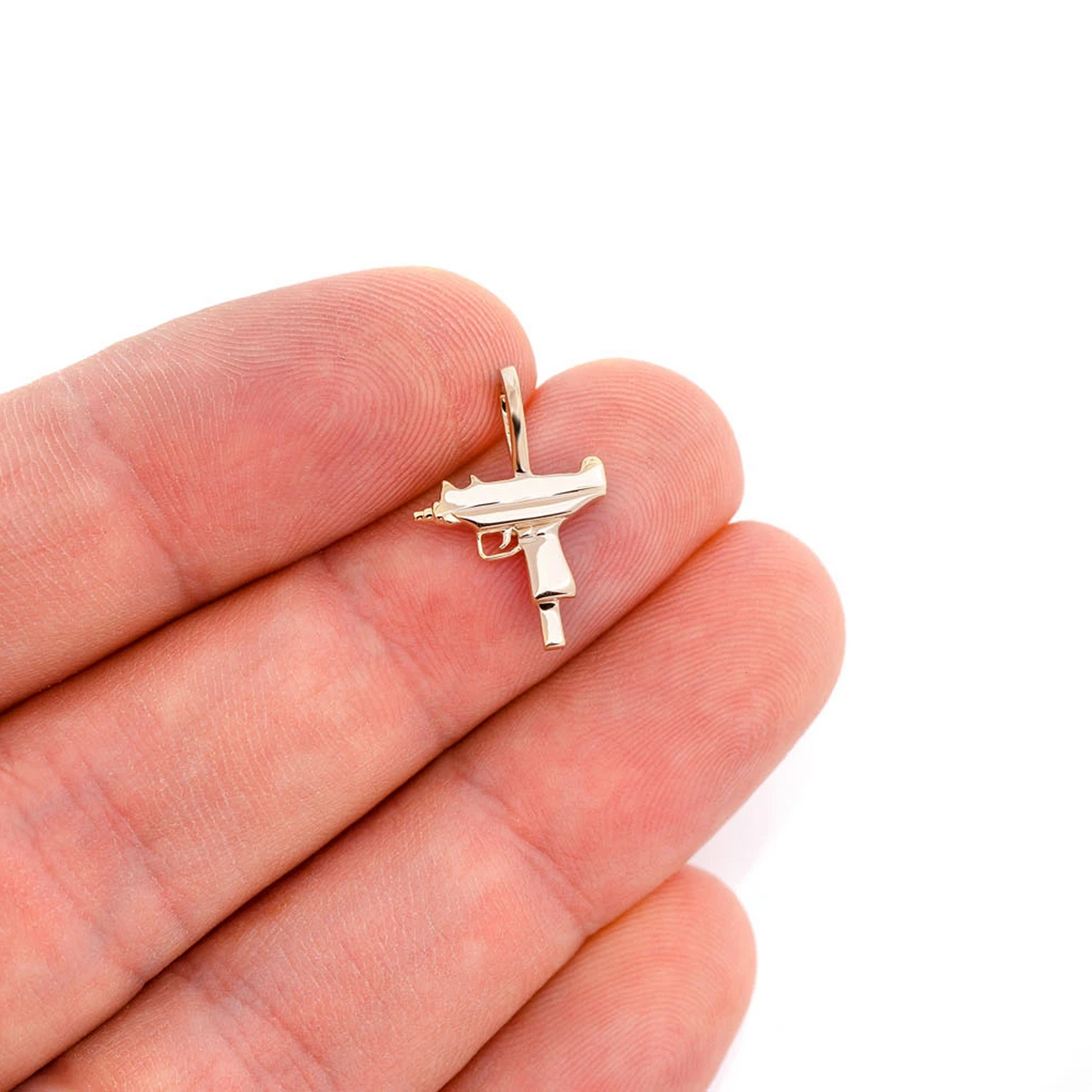 Uzi Diamond Pendant in 14K rose gold, 0.15ctw, detail view
