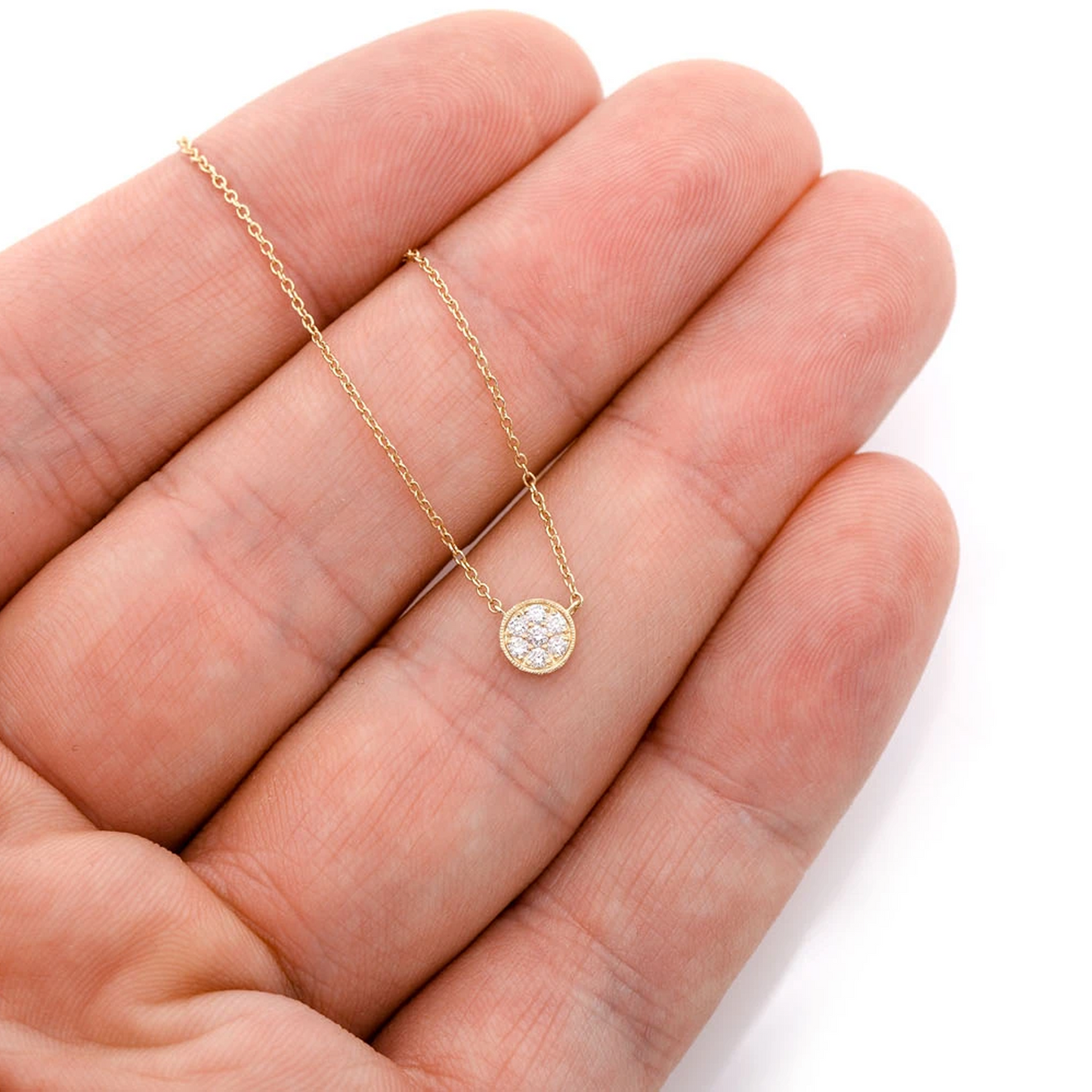 Round Diamond Disc Pendant in 14K yellow gold, detail view