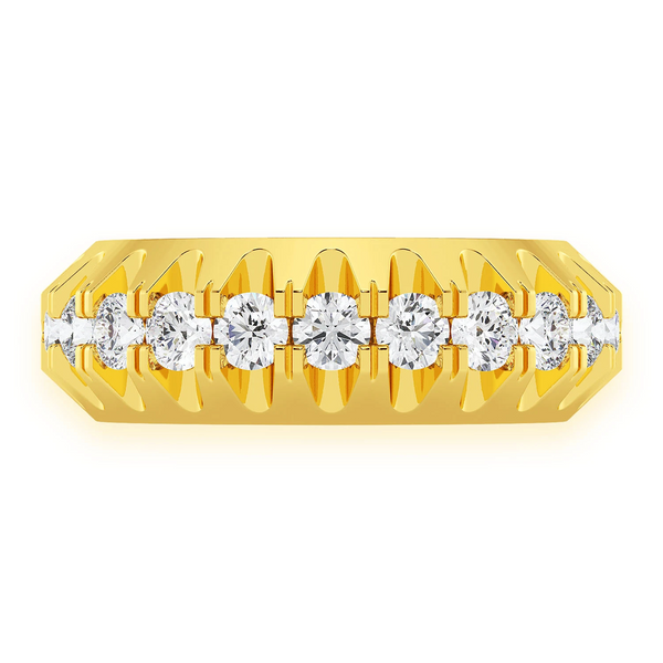 Pyramid Diamond Band