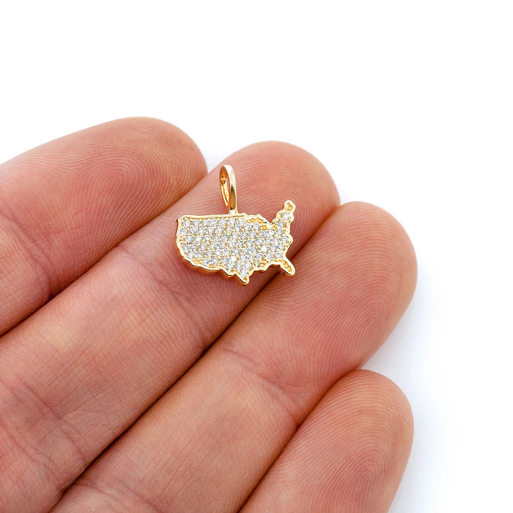 USA Diamond Pendant in 14K yellow gold, angled view