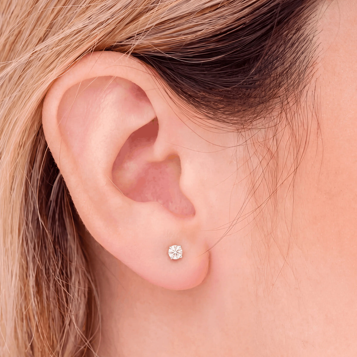 Solitaire Diamond Studs