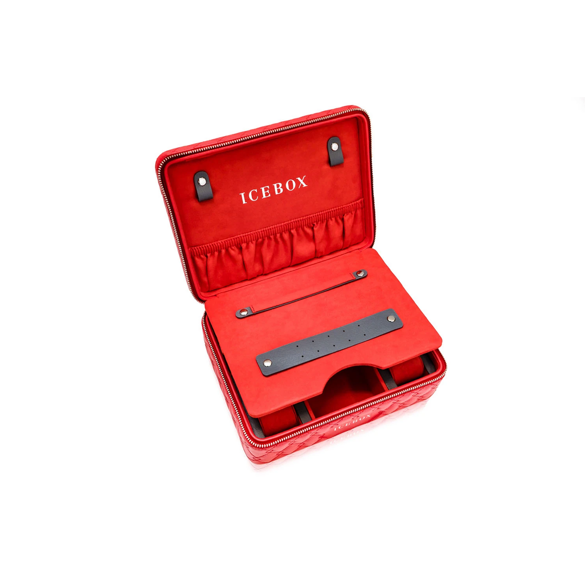 Icebox Voyager Case in red, detail view 7