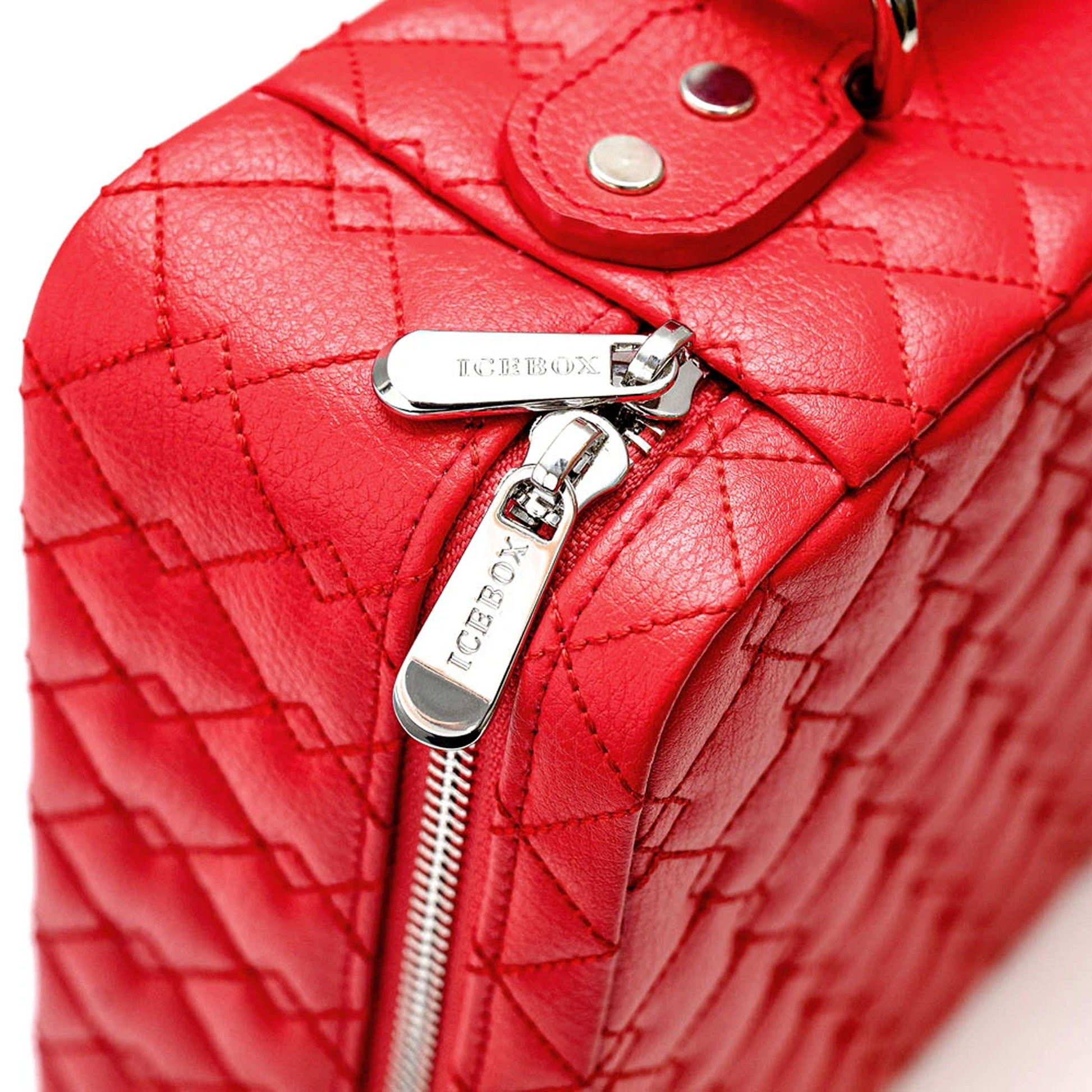 Icebox Voyager Case in red, side view 2