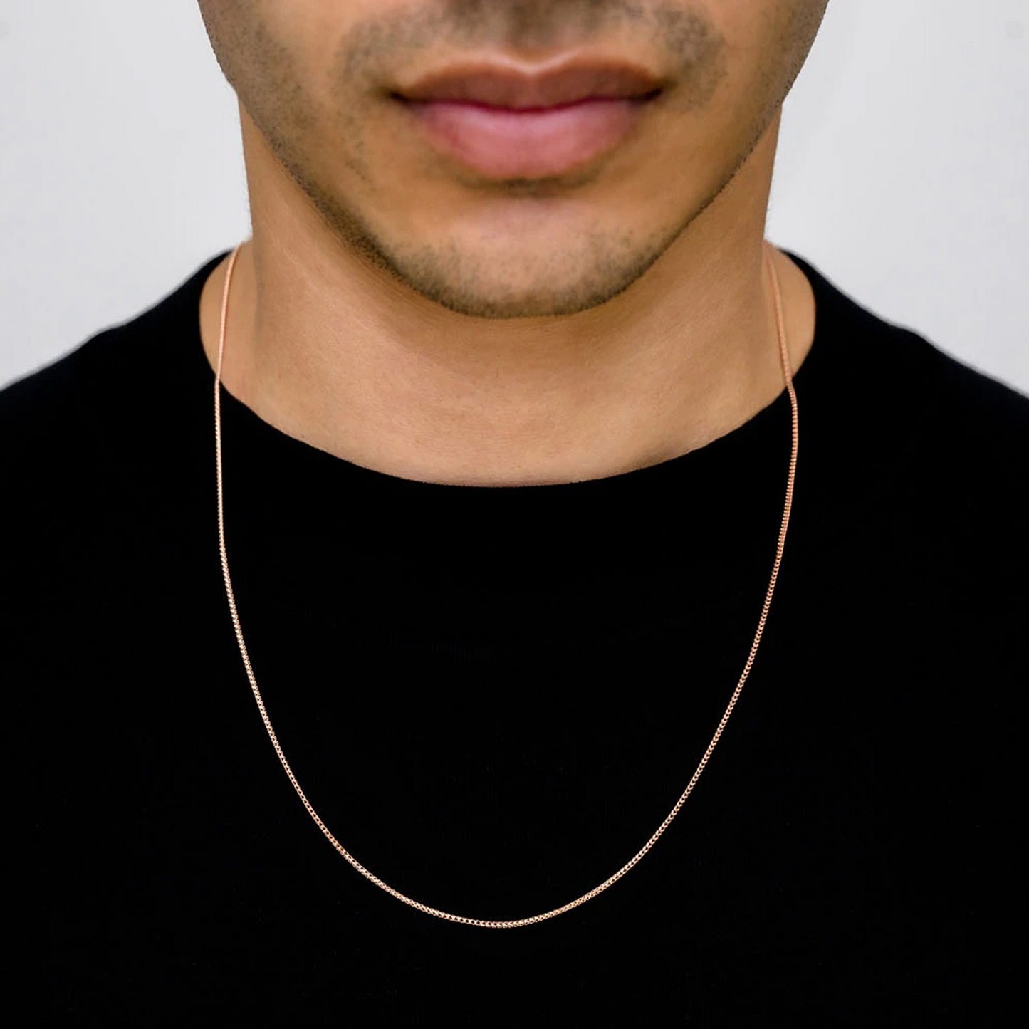 Franco Gold Chain in 14K rose gold, 1mm width, alternate view