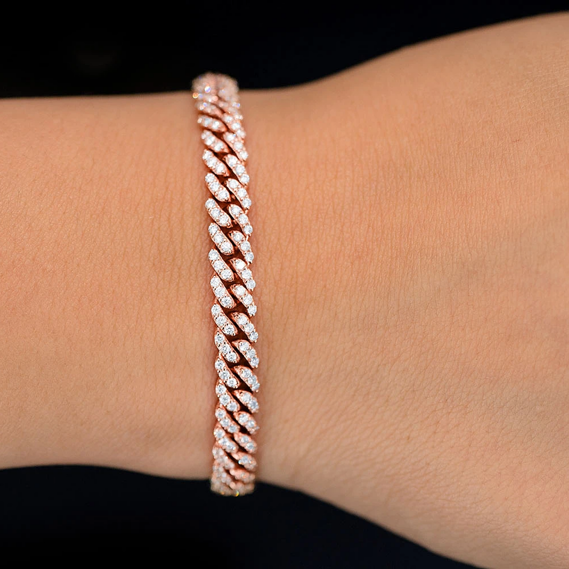 Miami Cuban Diamond Bracelet in 14K rose gold, 4mm /1.50ctw width, detail view