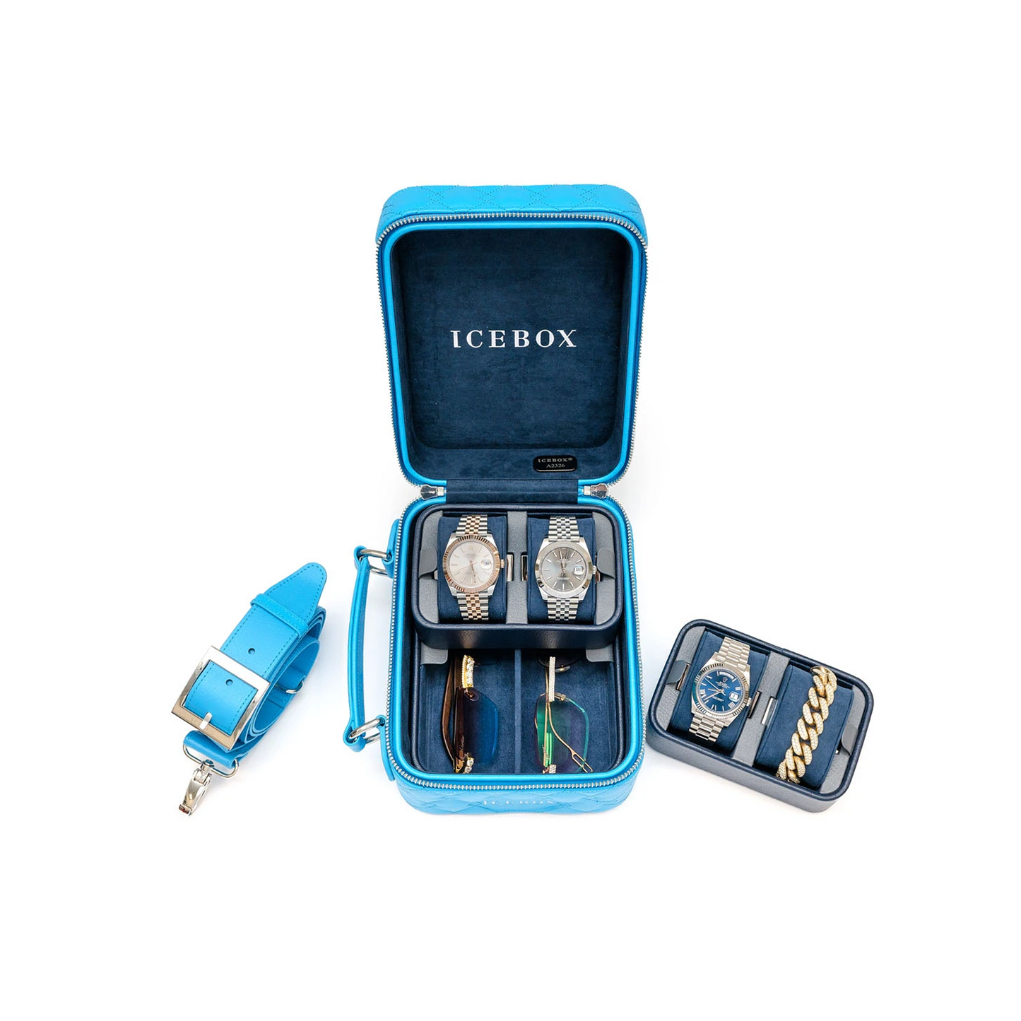 Icebox Medium Traveler Case in blue, 4-watch capacity, detail view 5