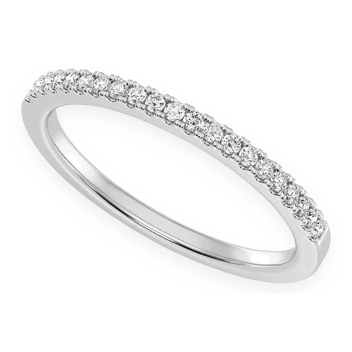 Classic Single Row Band Ring in 14K white gold, detail view