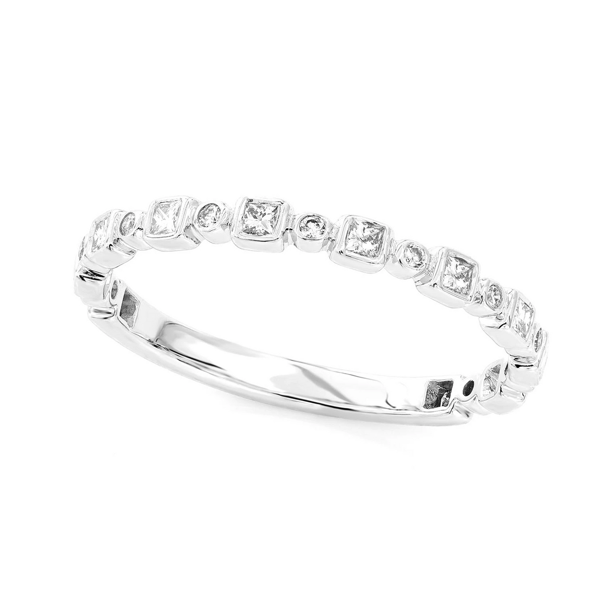 Round & Princess Diamond Ring 14k in 14K white gold, front view