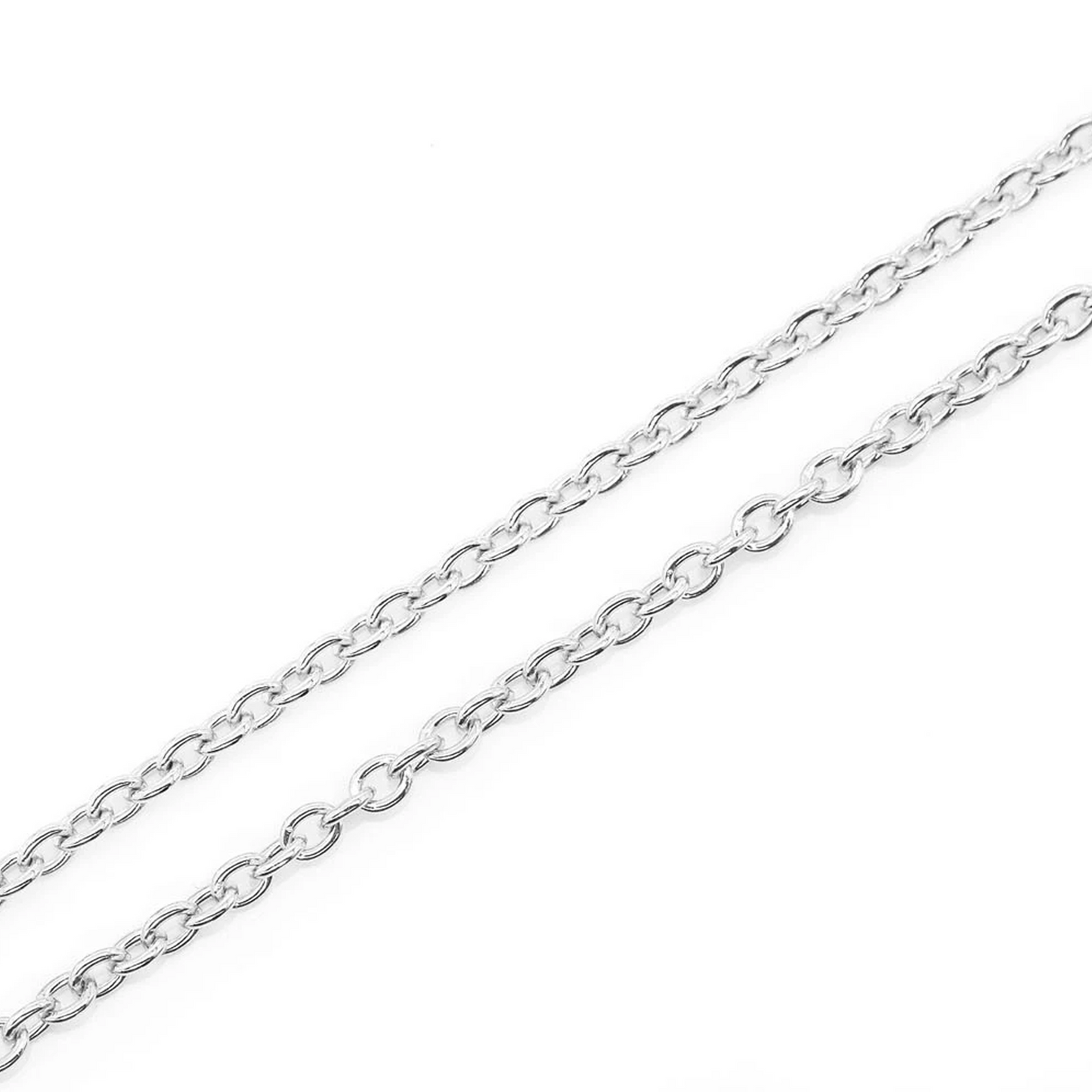 Rolo Gold Chain in 14K white gold, 2mm width, angled view