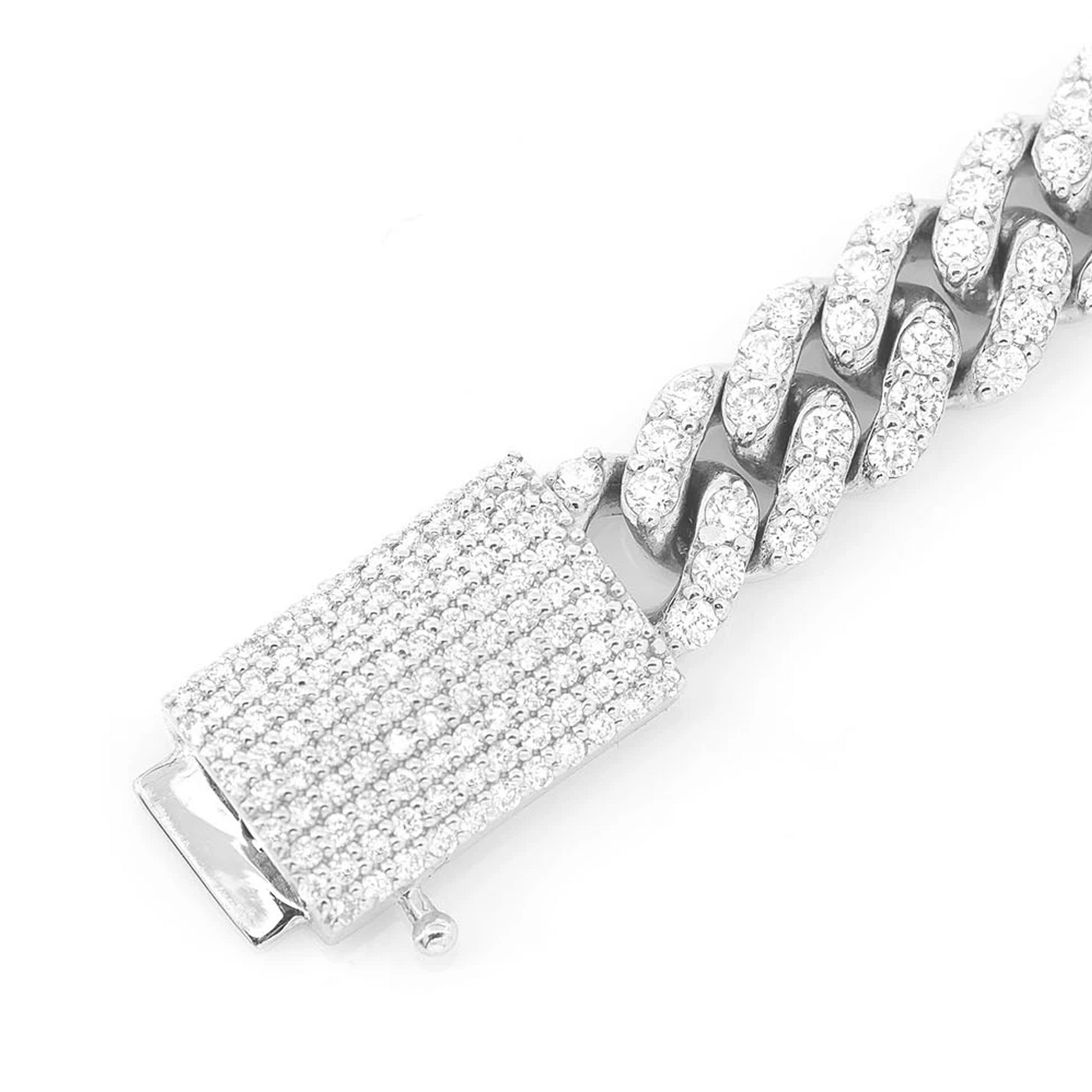 Miami Cuban Diamond Bracelet in 14K white gold, 4mm /1.50ctw width, angled view
