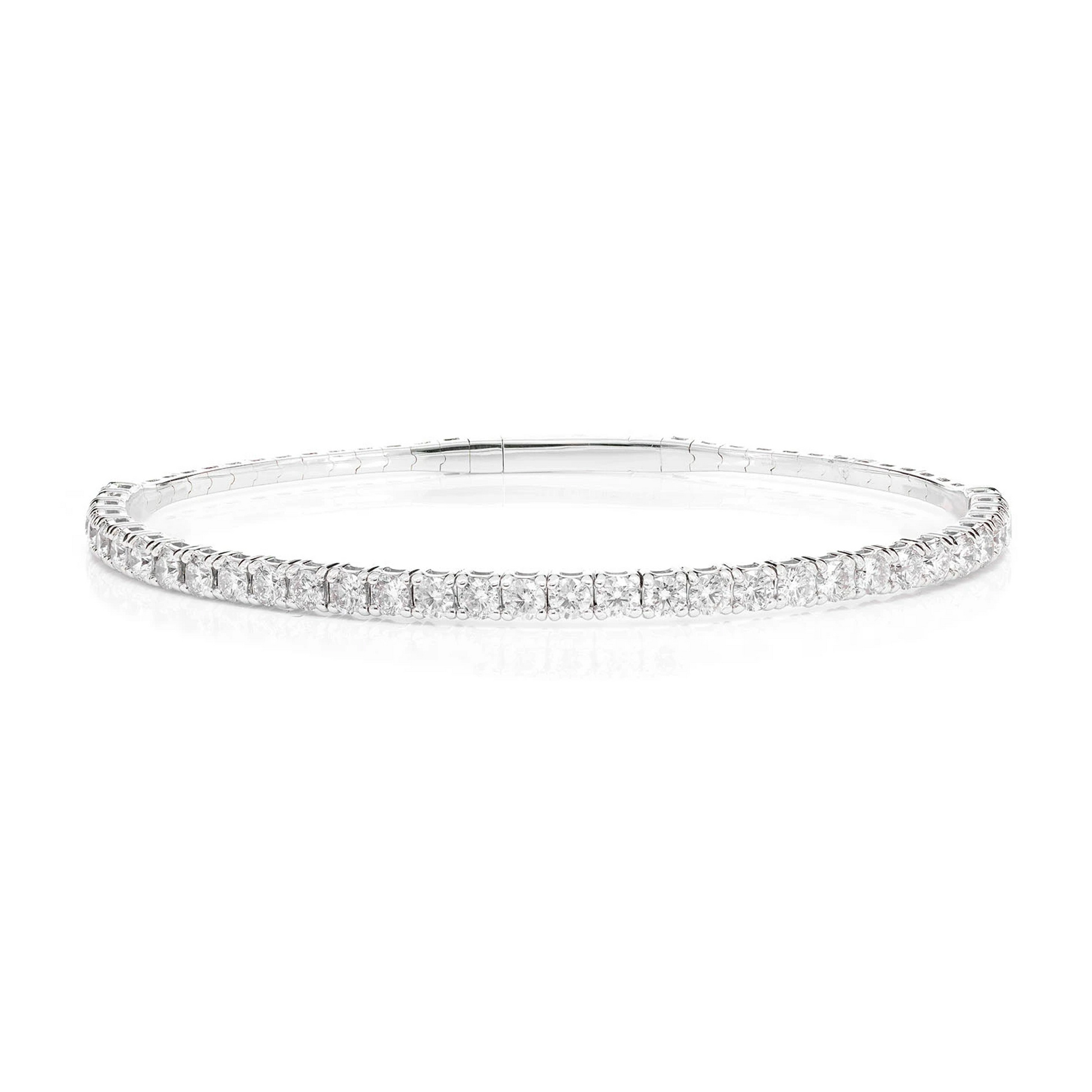 Prong Diamond Flex Bangle in 14K white gold, 8pt / 2.90ctw, front view
