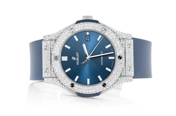 Hublot Classic Fusion 42MM Steel 10.00ctw (nx7170) - Fully Iced Out