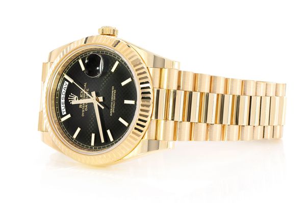 Rolex Day Date 40MM 18k Yellow Gold (228238) All Factory Presidential
