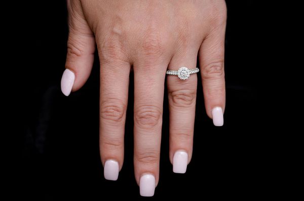 1.50ctw - Cushion Halo - Diamond Engagement Ring - All Natural
