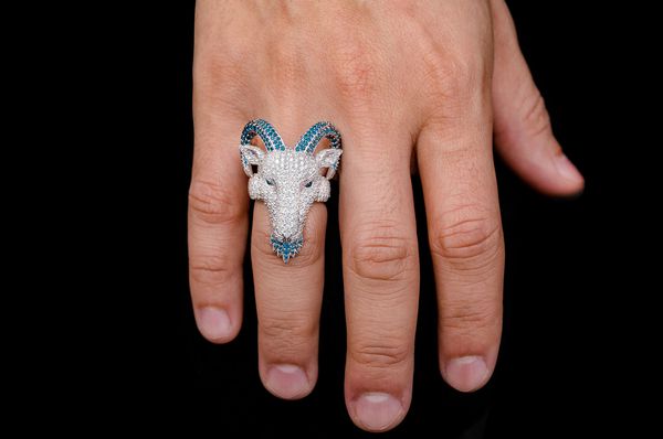 Goat Head Blue & White Diamond Ring 14k Solid Gold 7.75ctw