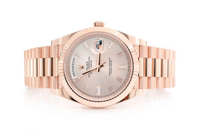 Rolex Day Date 40MM 18k Rose Gold (228235) All Factory - Silver Baguette Diamond Dial